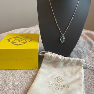 Kendra Scott Pendant Necklace